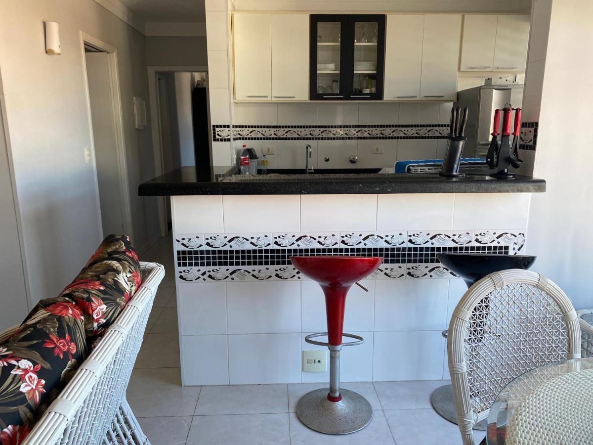 Apartamento Enseada 瓜鲁雅 外观 照片